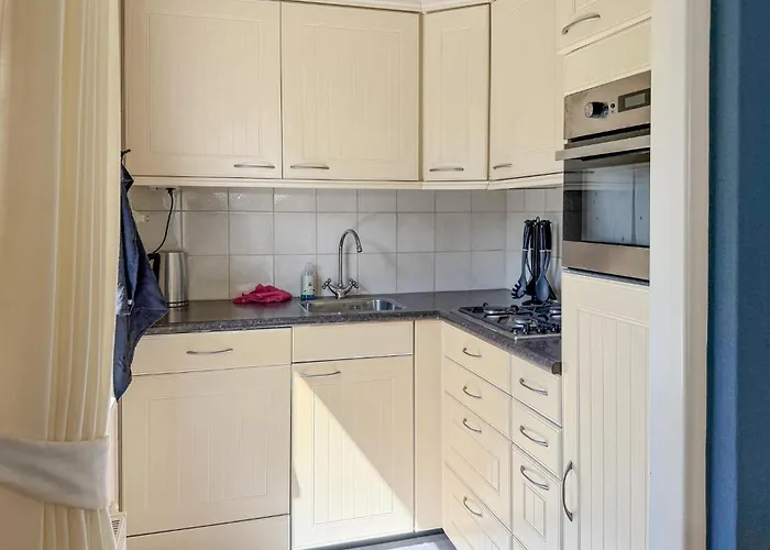 Holiday home Cozy In With Wifi *